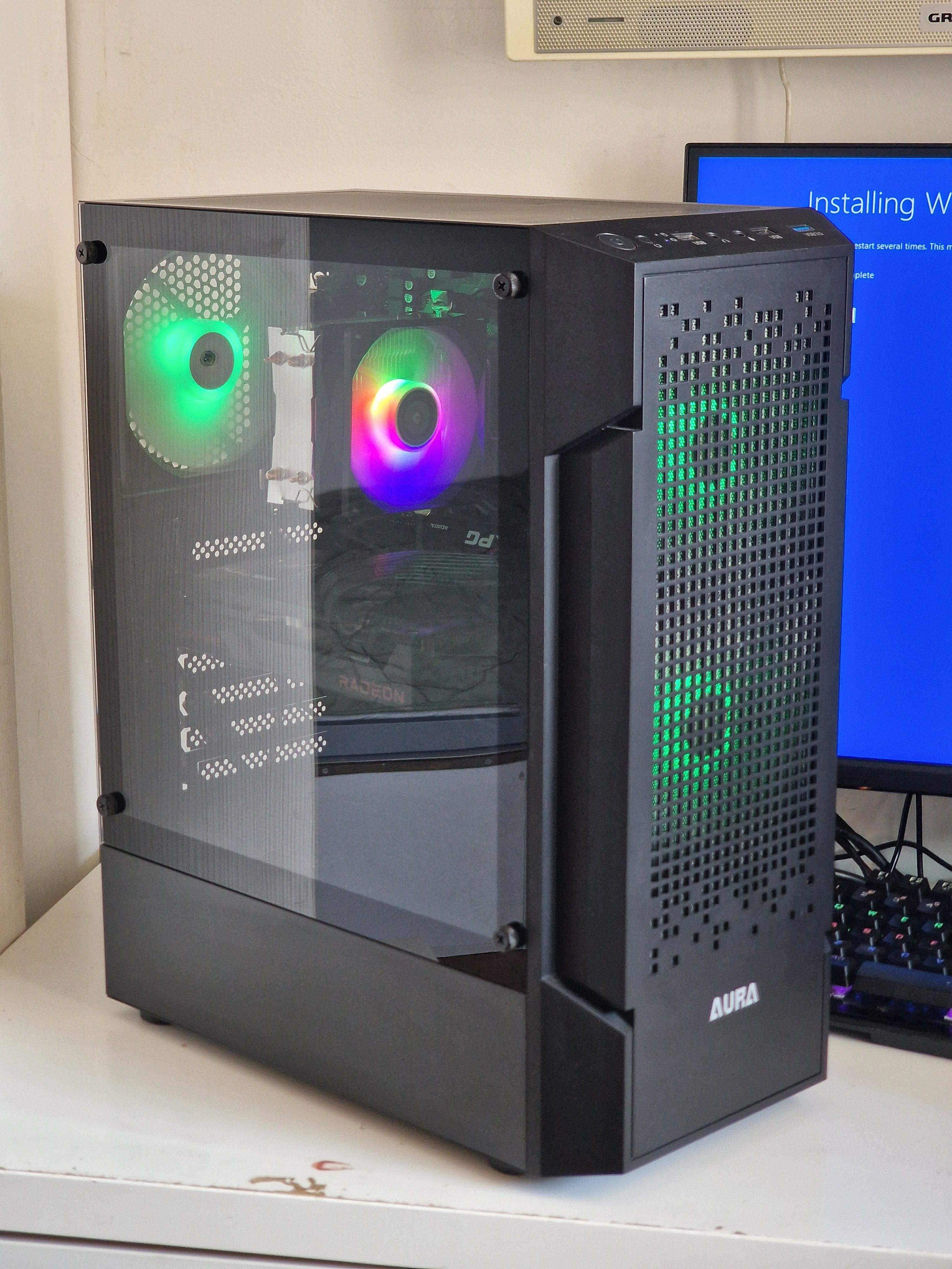 Gaming PC - Ryzen 5 3600 / RX 6600 8GB / 16GB RAM / 512 m2